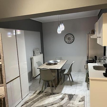 Central Modern Apartment โวโลส ภายนอก รูปภาพ